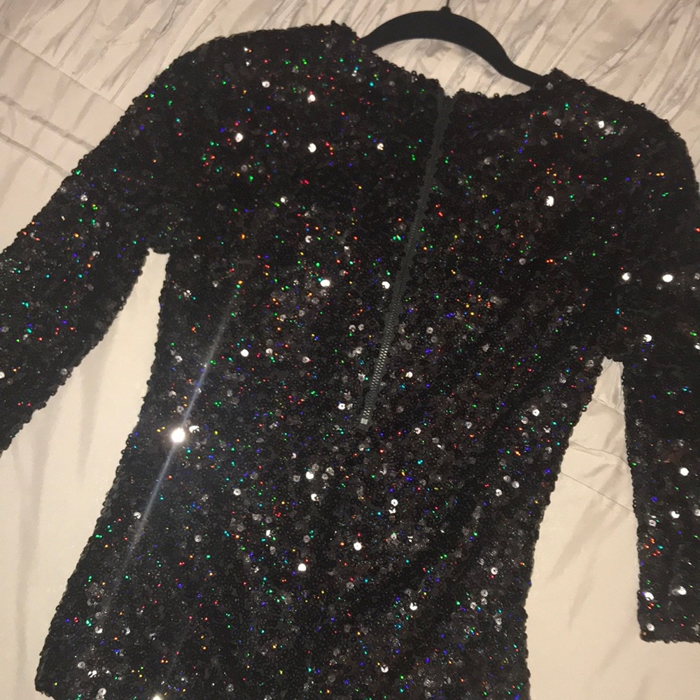 Sequin top - Picture 2 of 2
